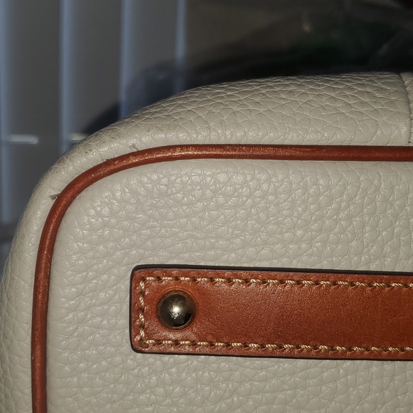 SALE!! Dooney & Bourke - Picture 15 of 16